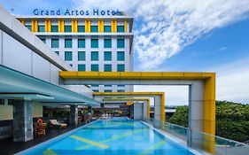Grand Artos Hotel & Convention
